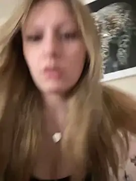 Snapshot of hyperafterdark chatting on 02/21/26, 05:25 hyperafterdark online show from 02/21/26, 05:25