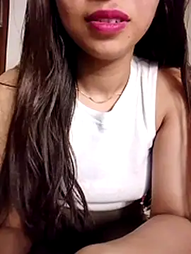 Snapshot of cute_girl_29 chatting on 07/08/26, 06:34 cute girl 29 online show from 07/08/26, 06:34