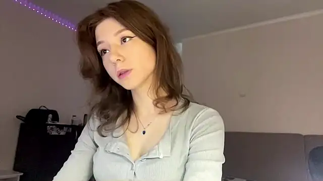 Snapshot of aera_elese chatting on 05/27/26, 12:13 aera elese online show from 05/27/26, 12:13