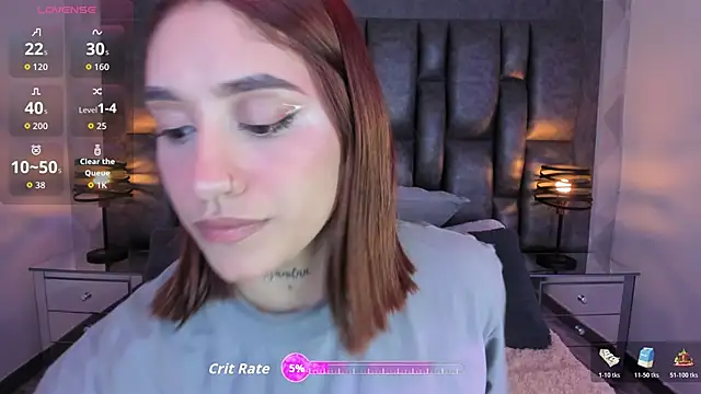 Snapshot of CloeDawson chatting on 04/08/26, 12:05 CloeDawson online show from 04/08/26, 12:05