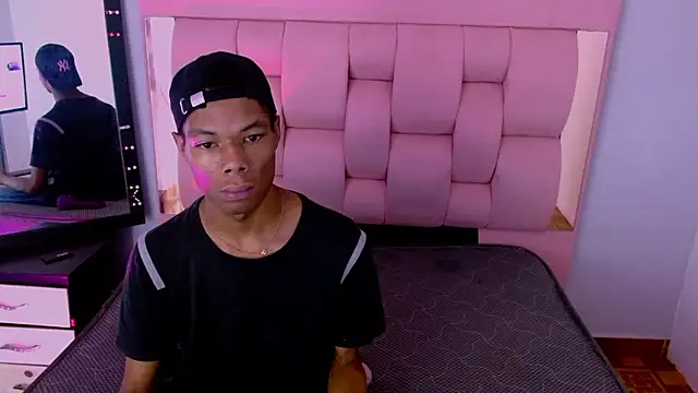 Santiago Ortiz  online show from 03/01/26, 01:57