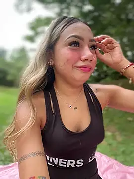 Dulce Sofi  online show from 02/24/26, 03:10