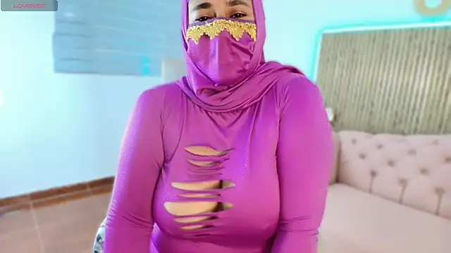 Nadia Privee online show from 02/20/26, 05:13