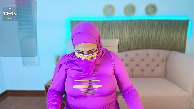 Nadia Privee online show from 02/26/26, 06:07