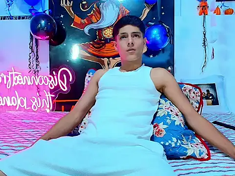 Eliassalvatore  online show from 02/27/26, 08:53