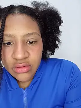 Snapshot of gigiblue89 chatting on 03/18/26, 08:17 gigiblue89 online show from 03/18/26, 08:17