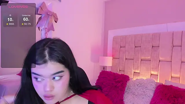 AnniJones online show from 04/13/26, 02:50