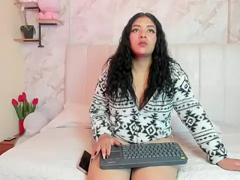 KaileeRoss online show from 02/23/26, 07:44