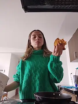 LuuluBerry online show from 03/14/26, 03:50