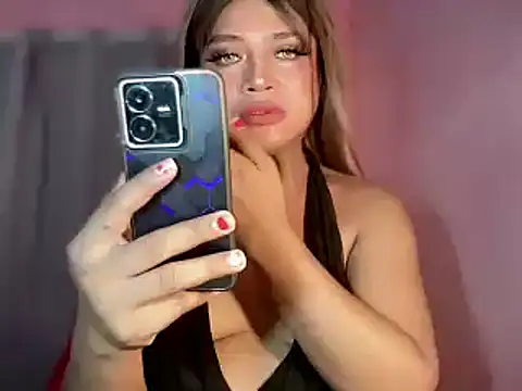 Snapshot of Midnight_Ebony69 chatting on 03/06/26, 03:36 Midnight Ebony69 online show from 03/06/26, 03:36