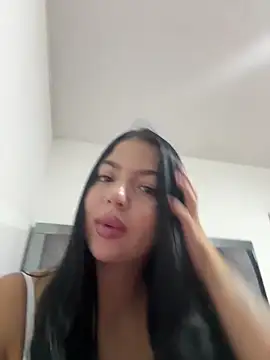 sophievaleryn12 online show from 02/27/26, 07:03