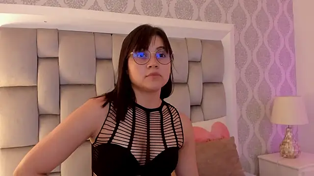 vero domplay online show from 03/23/26, 03:21