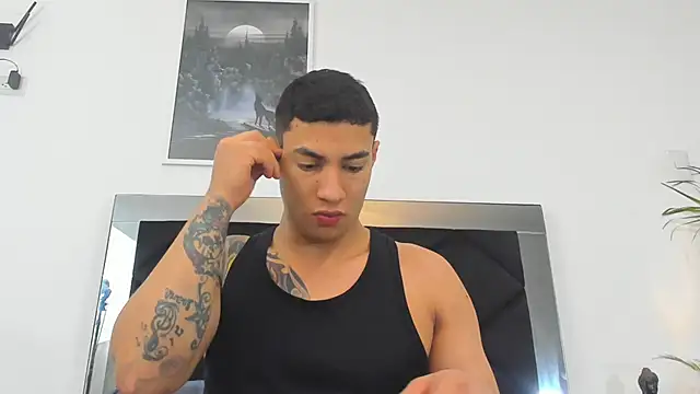 Snapshot of juank_adamx chatting on 07/18/26, 05:33 juank adamx online show from 07/18/26, 05:33