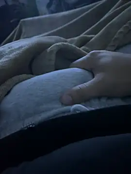 charles23xavier25 online show from 02/21/26, 06:36