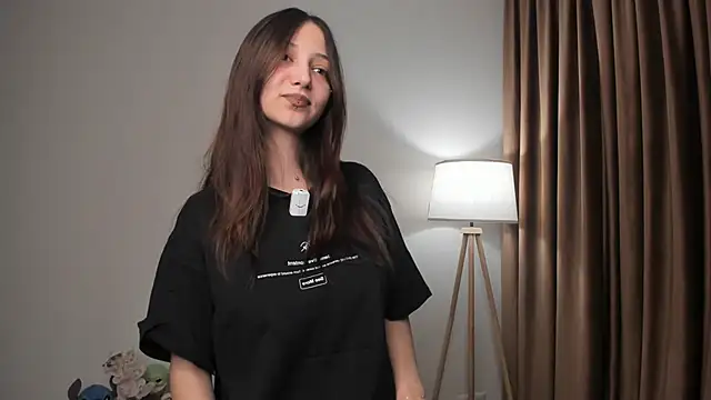 Snapshot of littleevilon chatting on 03/26/26, 07:41 littleevilon online show from 03/26/26, 07:41