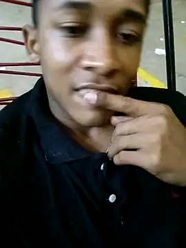 Snapshot of Thasmien chatting on 03/02/26, 02:25 Thasmien online show from 03/02/26, 02:25