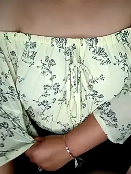 SEXY COLLEGE GIRL9 online show from 03/05/26, 03:08