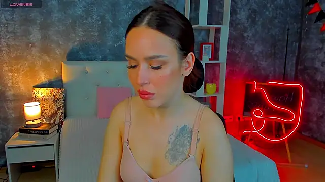 tina xx tina online show from 04/10/26, 01:44