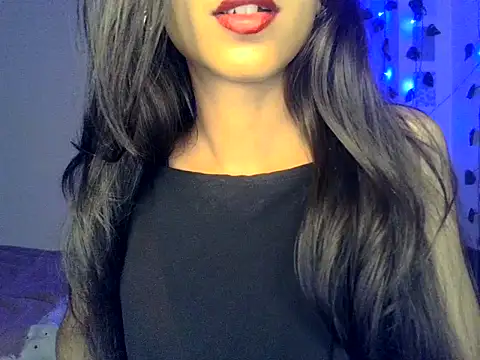 Snapshot of SIKSHA_SINGH chatting on 03/08/26, 08:23 SIKSHA SINGH online show from 03/08/26, 08:23