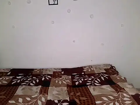 Snapshot of SIKSHA_SINGH chatting on 05/04/26, 07:32 SIKSHA SINGH online show from 05/04/26, 07:32