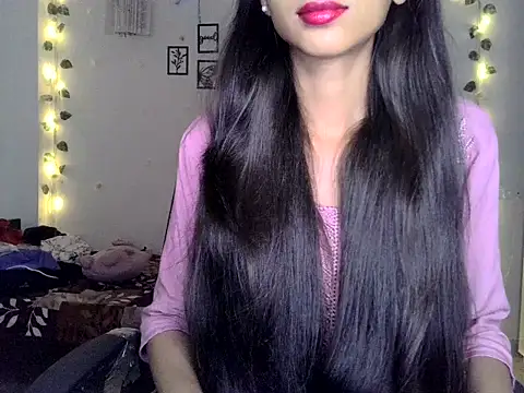 Snapshot of SIKSHA_SINGH chatting on 05/27/26, 03:14 SIKSHA SINGH online show from 05/27/26, 03:14