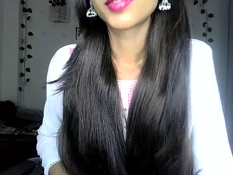 Snapshot of SIKSHA_SINGH chatting on 05/28/26, 07:00 SIKSHA SINGH online show from 05/28/26, 07:00