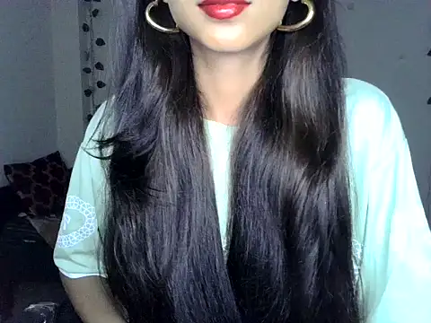 Snapshot of SIKSHA_SINGH chatting on 06/07/26, 03:27 SIKSHA SINGH online show from 06/07/26, 03:27