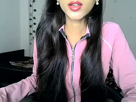 SIKSHA SINGH online show from 07/23/26, 05:22