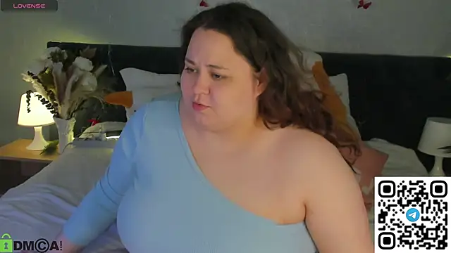 Snapshot of MoonlitAdele chatting on 03/23/26, 09:13 MoonlitAdele online show from 03/23/26, 09:13