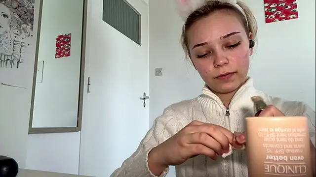 Snapshot of SourMidday chatting on 03/06/26, 10:01 SourMidday online show from 03/06/26, 10:01