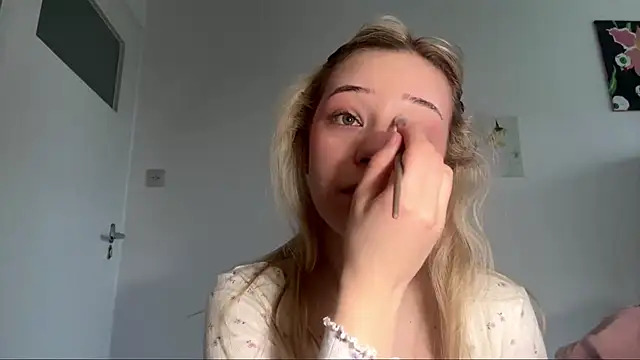 Snapshot of SourMidday chatting on 03/13/26, 08:10 SourMidday online show from 03/13/26, 08:10