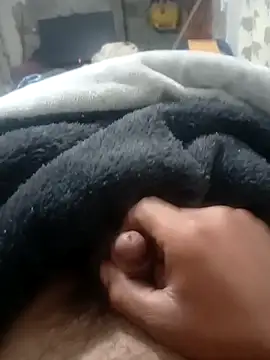 Snapshot of JoniXxX_ chatting on 03/23/26, 04:38 JoniXxX online show from 03/23/26, 04:38