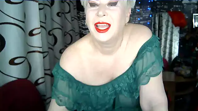 Snapshot of SWEET--Nika chatting on 04/25/26, 04:15 SWEET--Nika online show from 04/25/26, 04:15