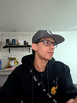 Snapshot of novin99 chatting on 03/10/26, 03:11 novin99 online show from 03/10/26, 03:11