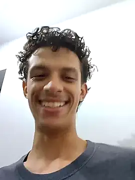 Snapshot of novin99 chatting on 03/19/26, 02:32 novin99 online show from 03/19/26, 02:32