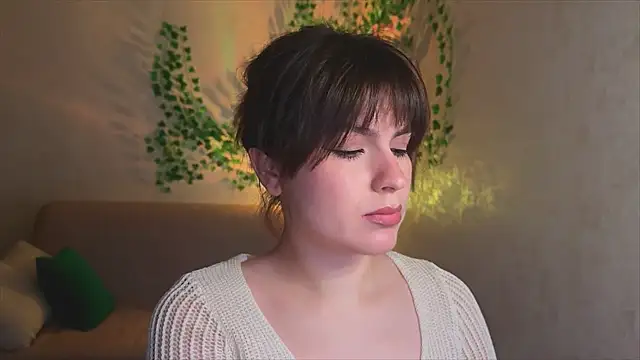 Snapshot of rinamandarina chatting on 03/17/26, 06:00 rinamandarina online show from 03/17/26, 06:00