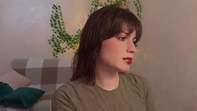 Snapshot of rinamandarina chatting on 04/13/26, 01:16 rinamandarina online show from 04/13/26, 01:16