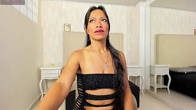 FernandaAvilax online show from 04/09/26, 10:26