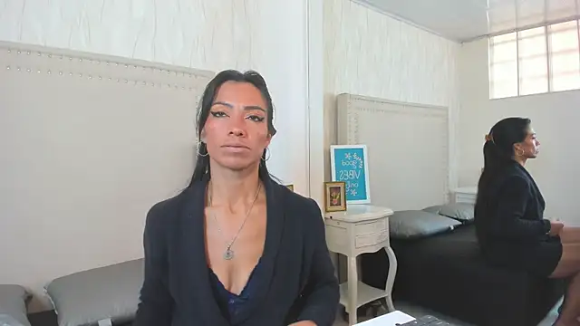 Snapshot of FernandaAvilax chatting on 04/19/26, 06:32 FernandaAvilax online show from 04/19/26, 06:32