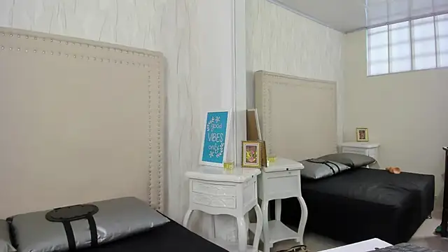 Snapshot of FernandaAvilax chatting on 05/19/26, 06:47 FernandaAvilax online show from 05/19/26, 06:47