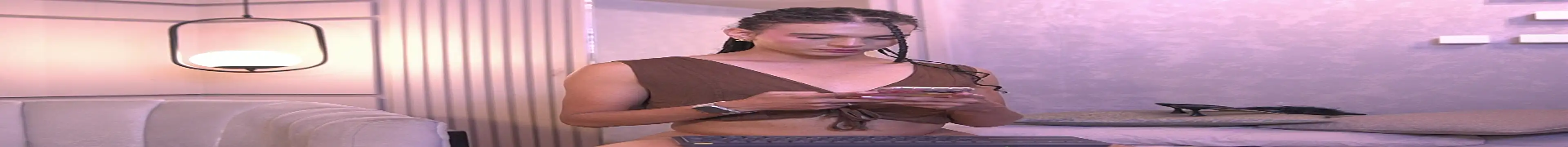 Snapshot of Luxa_Velvet chatting on 07/01/26, 01:45 Luxa Velvet online show from 07/01/26, 01:45