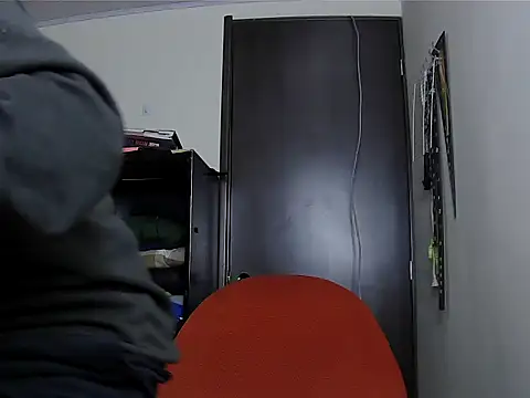 Snapshot of xoxo_Gotic chatting on 02/23/26, 04:43 xoxo Gotic online show from 02/23/26, 04:43