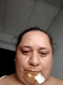 Snapshot of Melanny69x chatting on 04/04/26, 06:33 Melanny69x online show from 04/04/26, 06:33