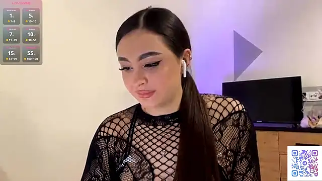 Snapshot of Sweet_BerryBabe chatting on 03/09/26, 09:08 Sweet BerryBabe online show from 03/09/26, 09:08