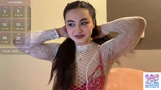 Snapshot of Sweet_BerryBabe chatting on 04/07/26, 11:48 Sweet BerryBabe online show from 04/07/26, 11:48