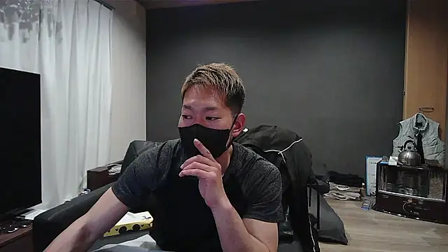 Snapshot of ryuaaaaa chatting on 03/16/26, 09:24 ryuaaaaa online show from 03/16/26, 09:24