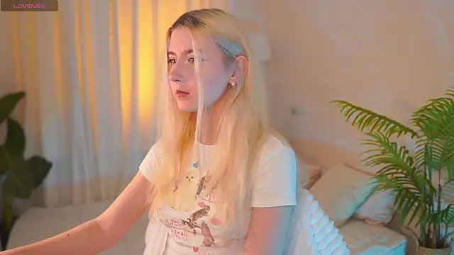 Aiko Takana online show from 02/20/26, 12:49