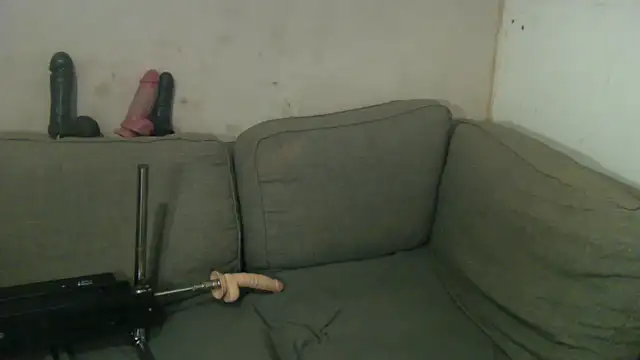 Snapshot of Demi_doots chatting on 03/12/26, 12:44 Demi doots online show from 03/12/26, 12:44