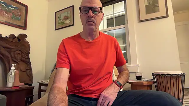 Snapshot of Guy__Grey chatting on 02/21/26, 12:11 Guy Grey online show from 02/21/26, 12:11