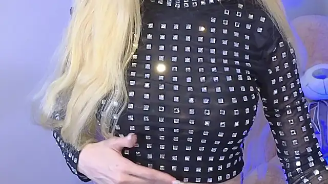 KarmaArms online show from 03/03/26, 08:37